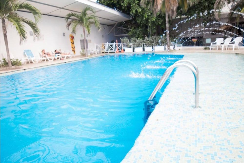 Hotel Playa Club Cartagena Kültér fotó